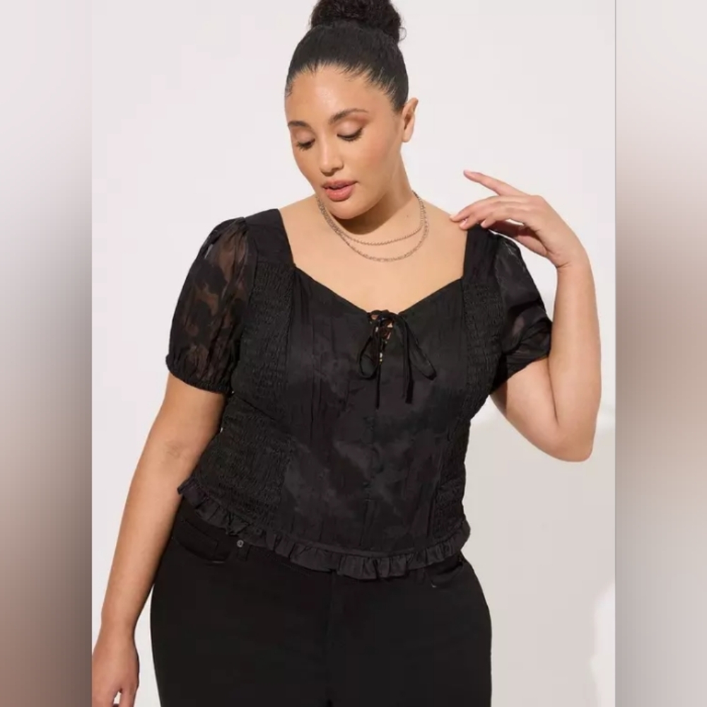 NWT Torrid Crop